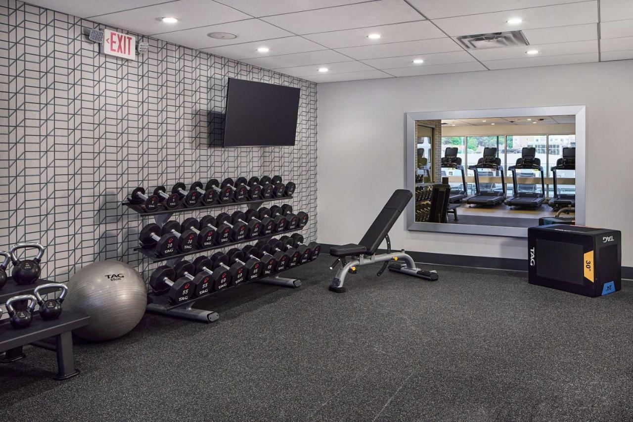 Hilton Kansas Country Club Plaza Hotel 4*
